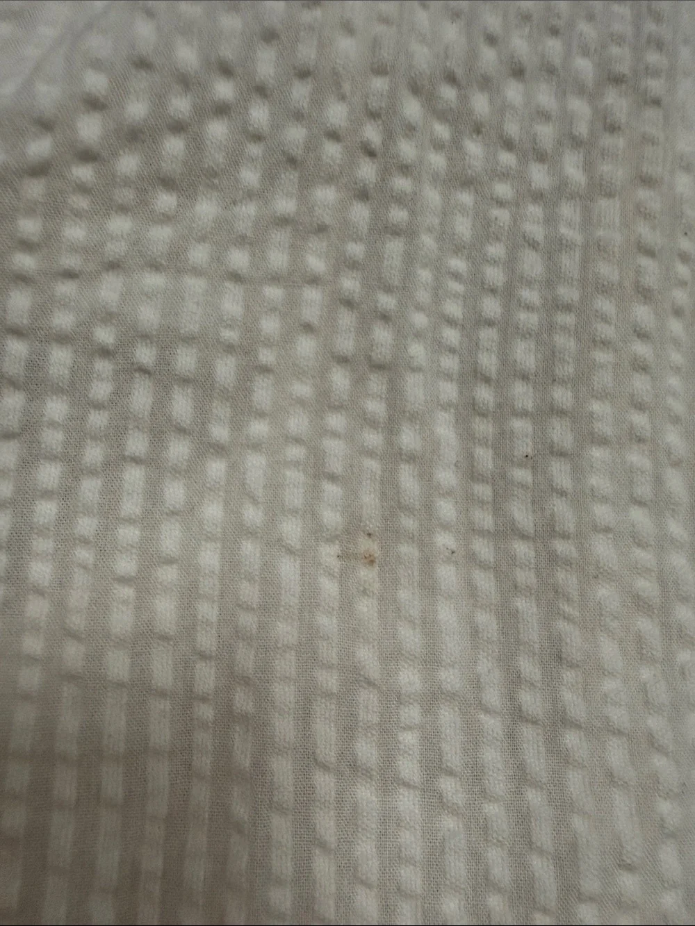 Men’s White Seersucker Short-Sleeve Shirt - Picture 6 of 6